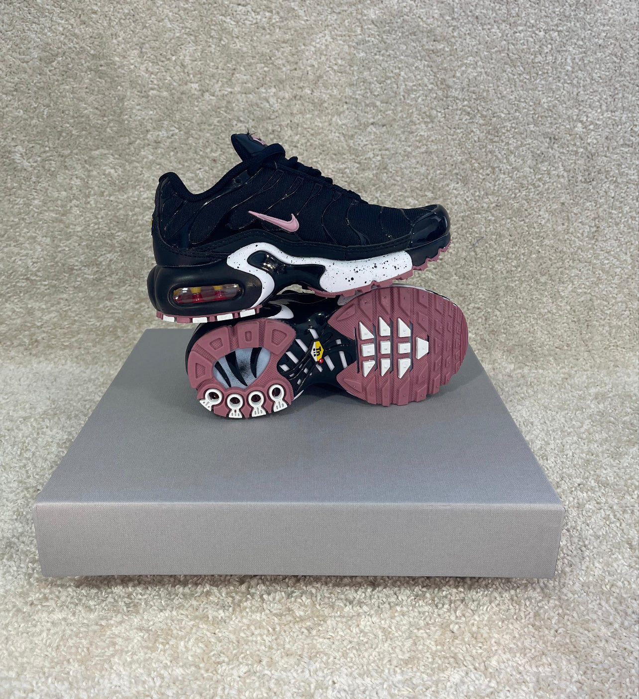 Nike Air Max TN Negro-Rosa Niño