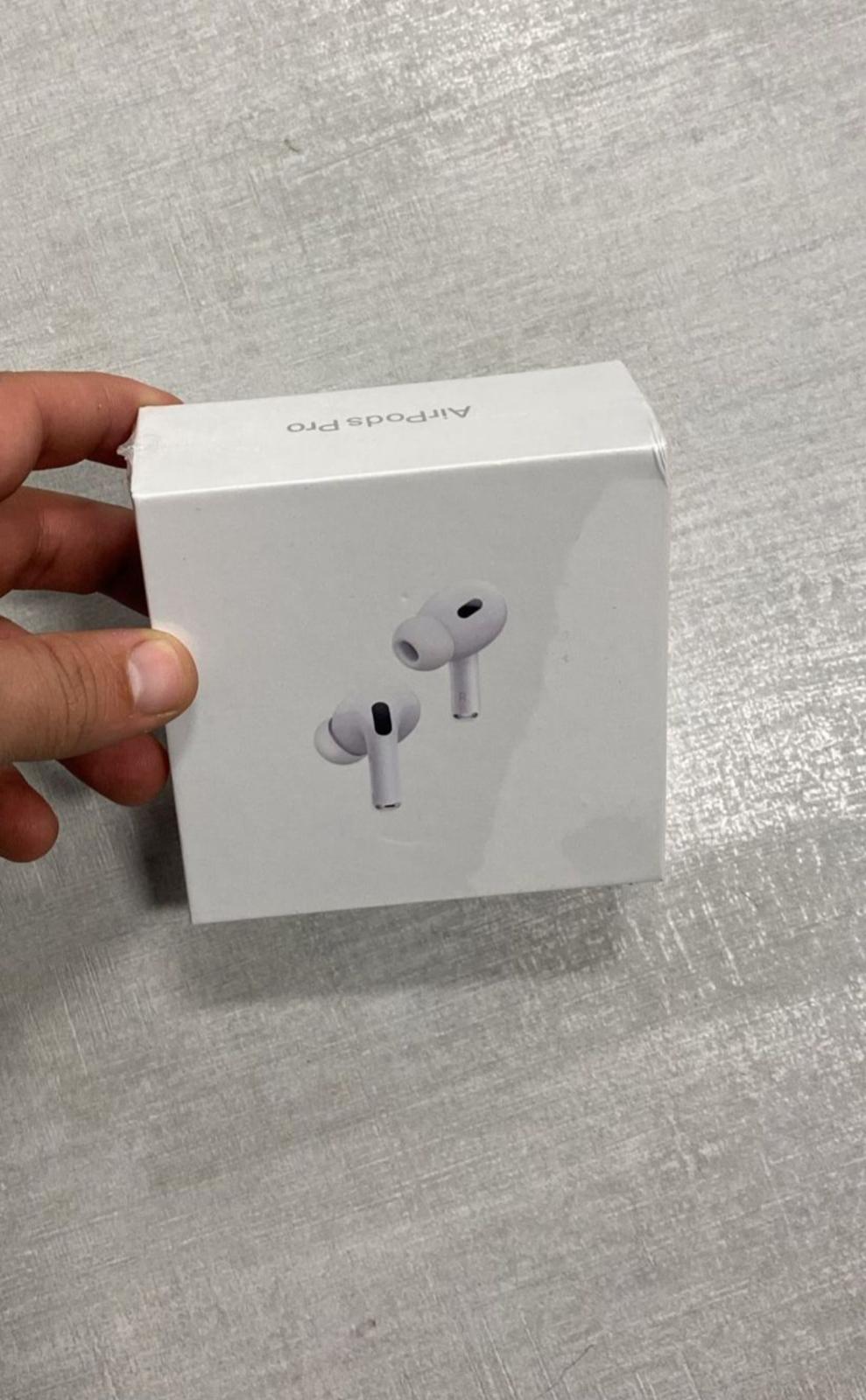 APPLE AIR PoDS