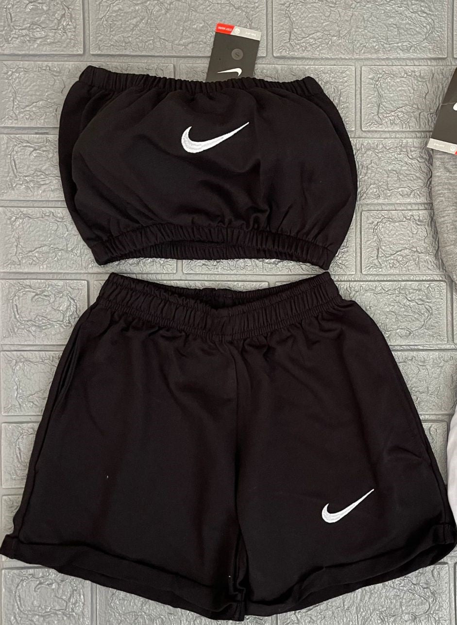 Chandal Nike Corto Mujer