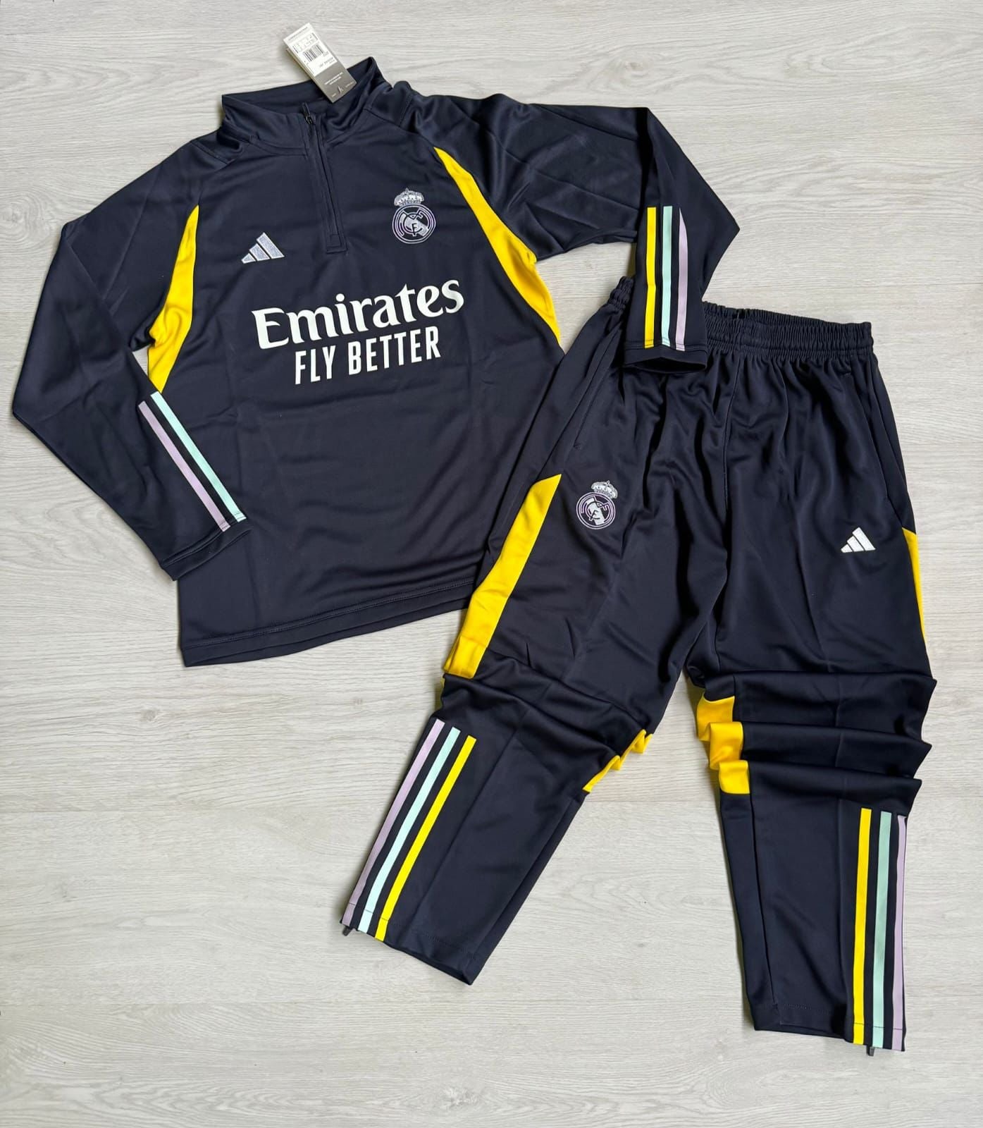 Chandal R Madrid