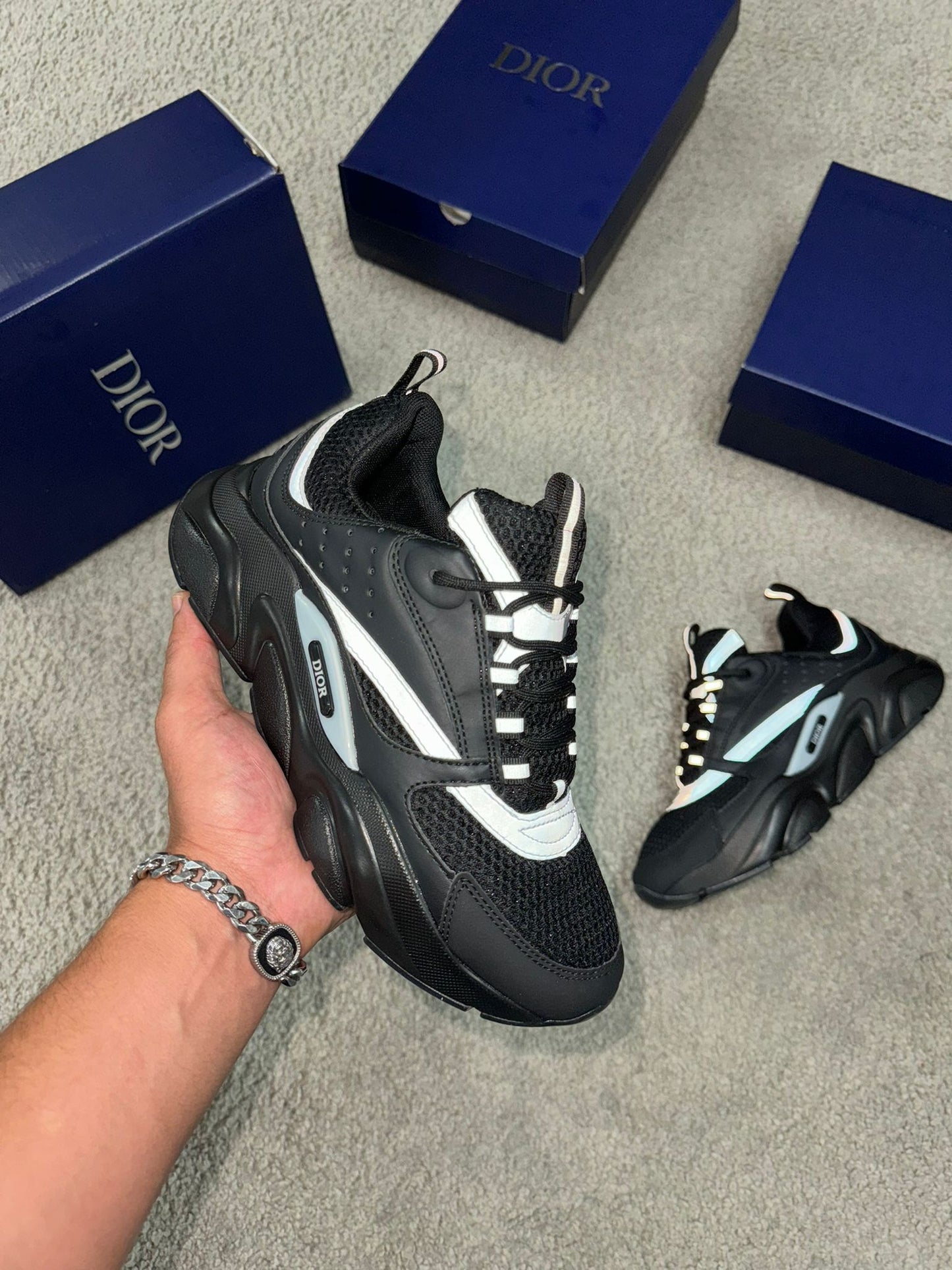 Dior B22 Negra