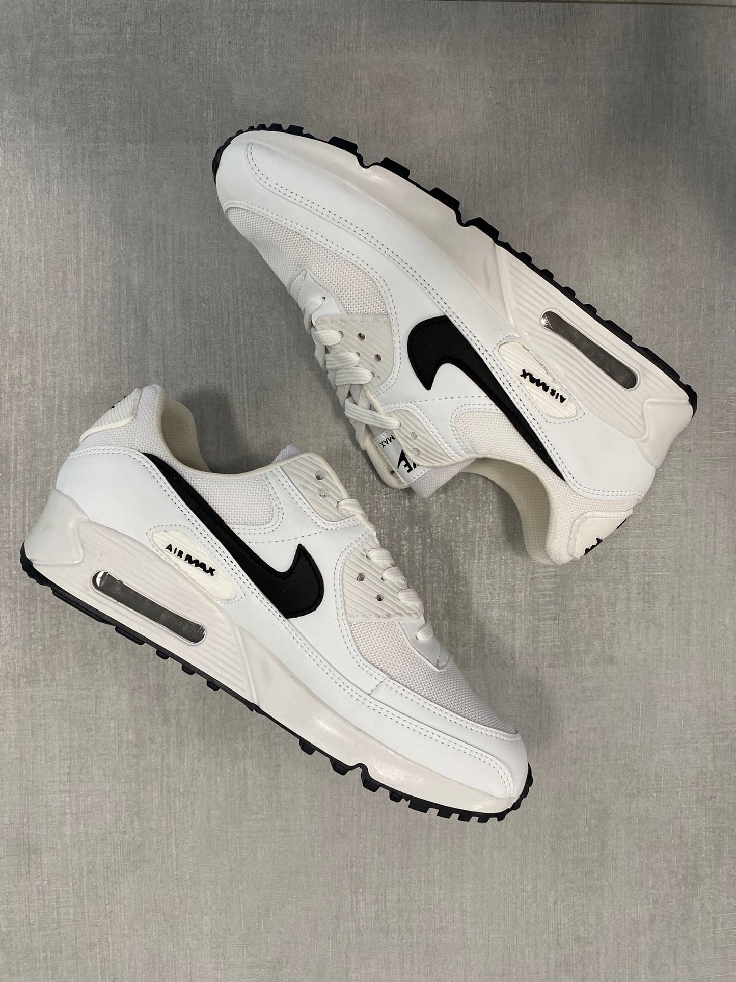Nike Air Max 90 Blanca y Negra