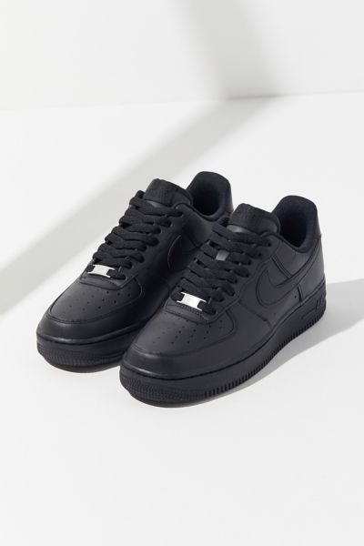 PACK AHORRO Chandal de Nike Tech Gris + NIKE AIR FORCE 1 ’07 Negras