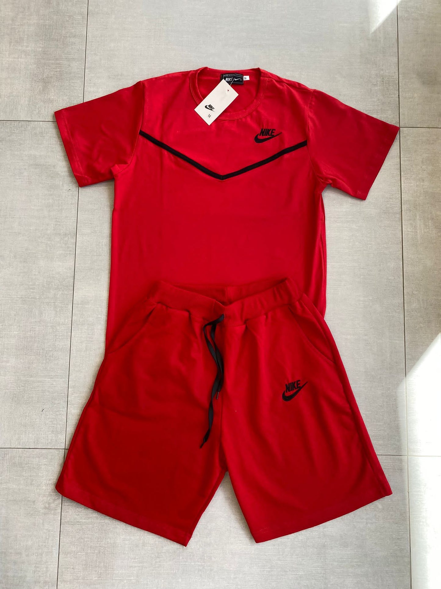 Chandal de Nike Tech corto Rojo
