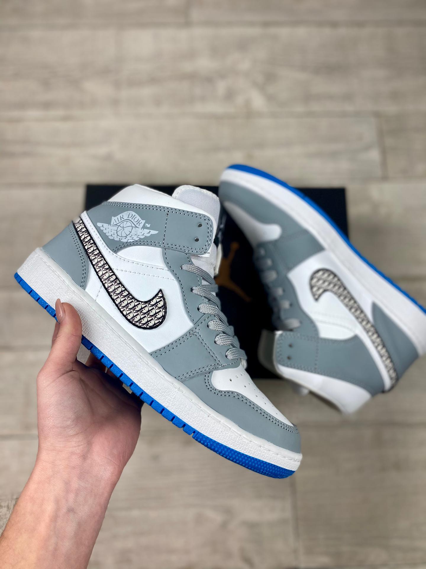 Jordan 1 Retro High Dior