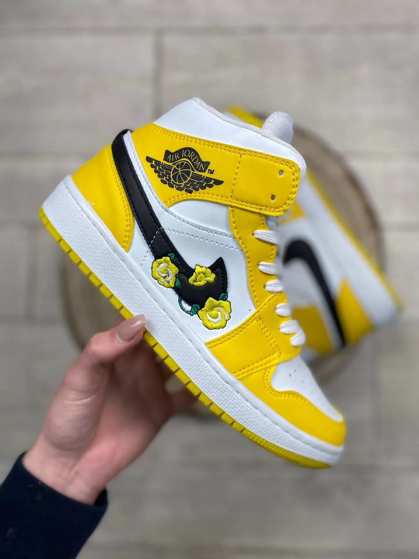 Jordan 1 Mid Dynamic Yellow Floral