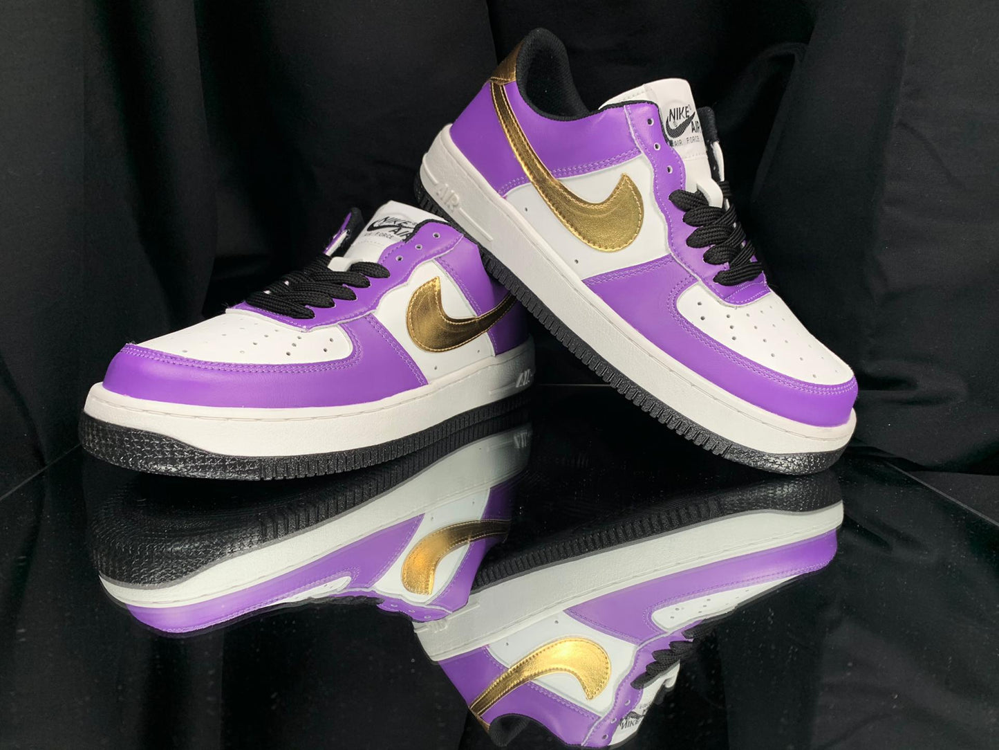 Zapatillas Nike AIR FORCE MORADAS