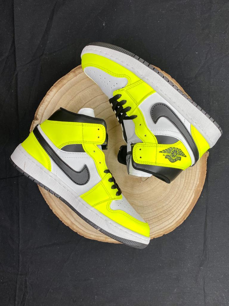 Nike Air Jordan 1 FLUOR