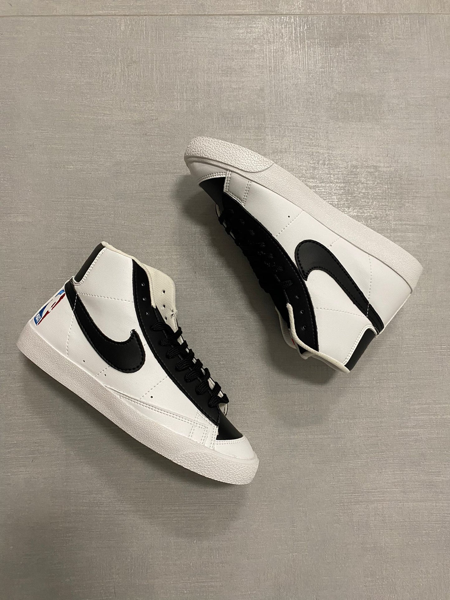 Nike Blazer Mid x NBA