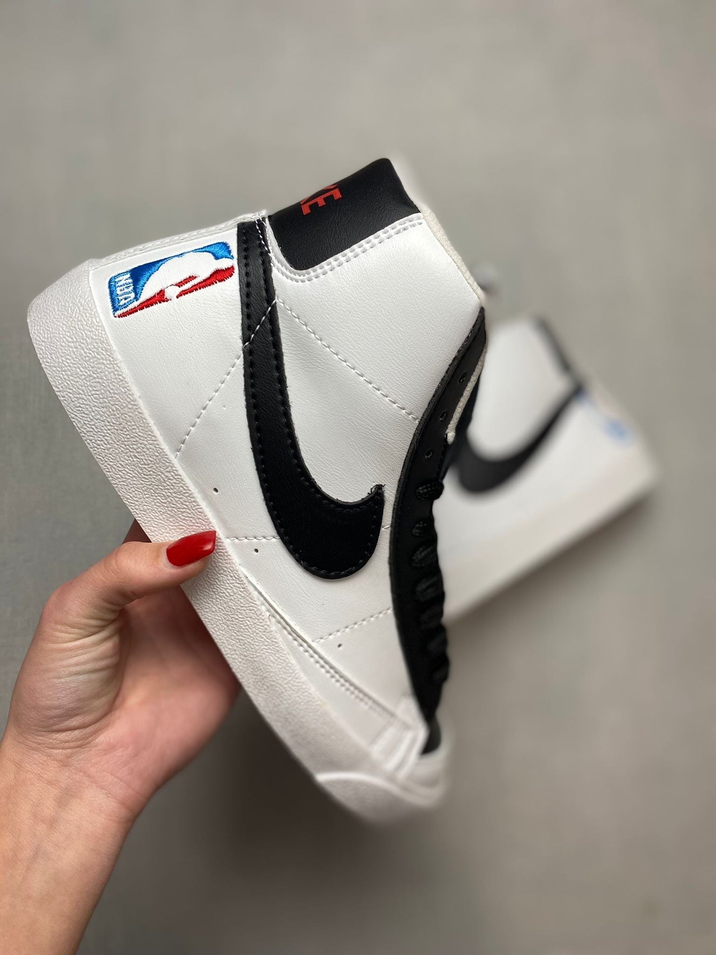 Nike Blazer Mid x NBA