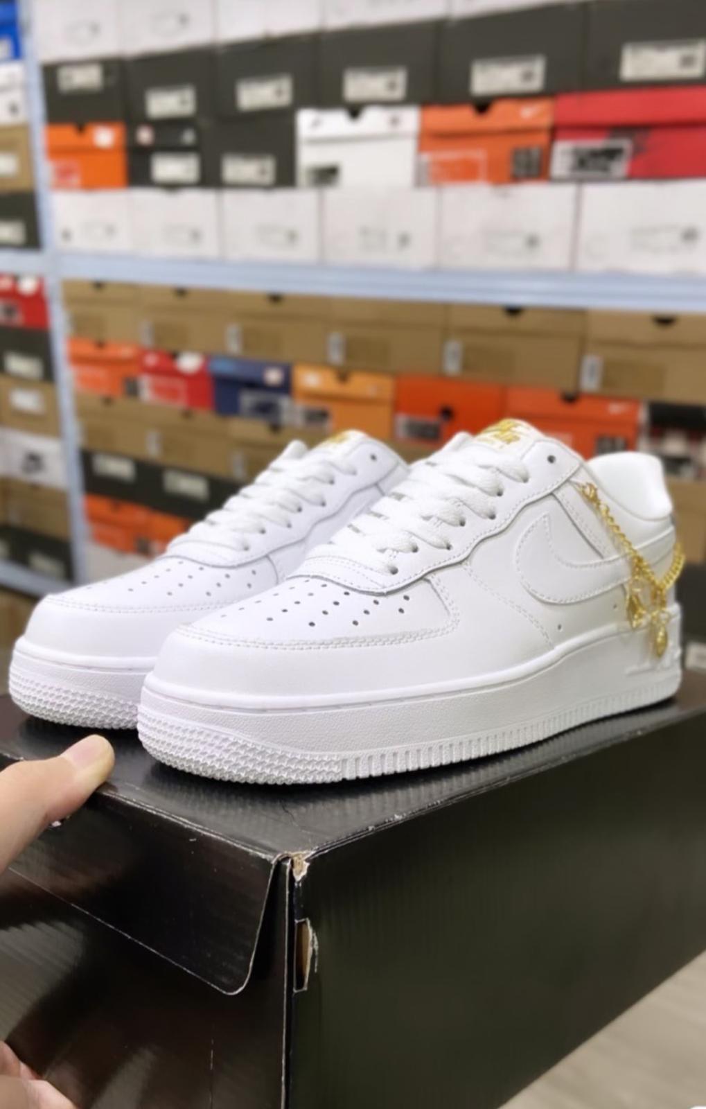 Nike air force AF1 (Cadena Incluida)