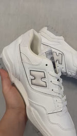 New Balance 550