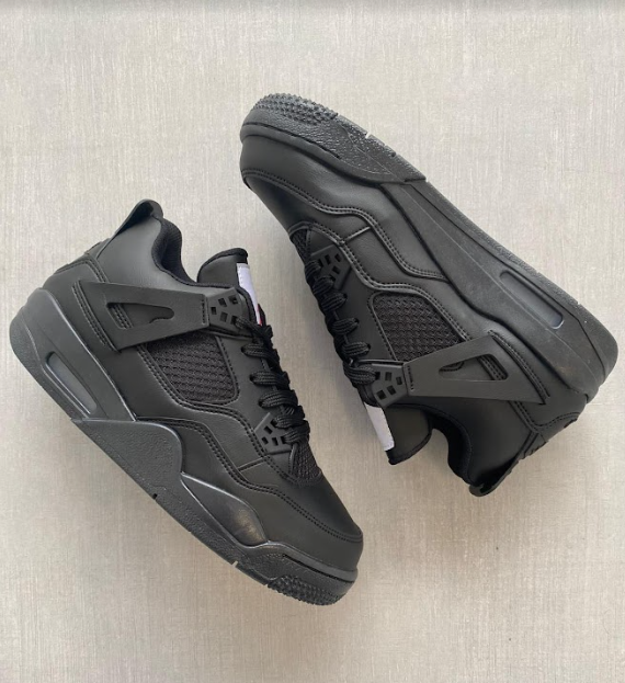 Jordan top 4 negras