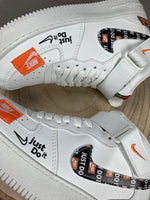 Nike Air Force 1 Just Do It Altas