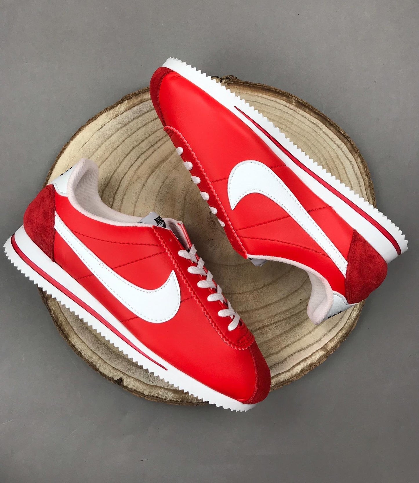 Nike Cortez Deluxe  Red Edition