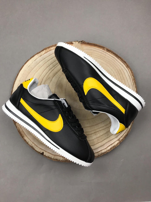 Nike Cortex Deluxe Bee Edition