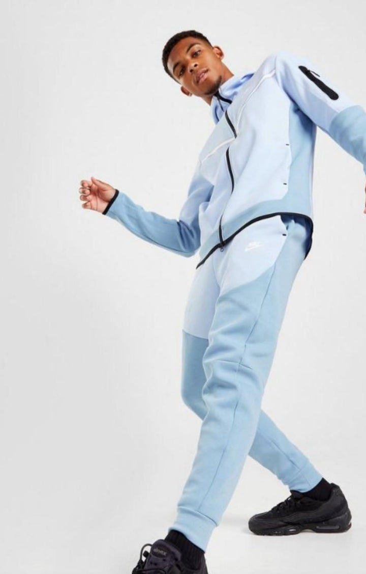 nike tech pack tottenham