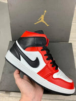 NIKE AIR JORDAN 1 MID RED BLACK CHICAGO