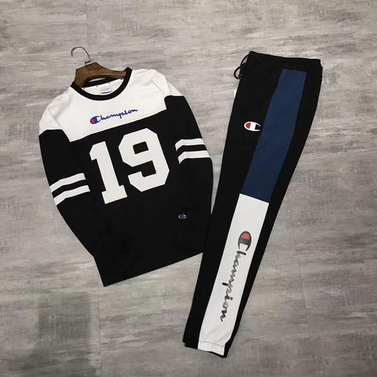 Chandal de Champion 19