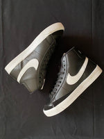 Nike Blazer Mid 77 Vintage Negras