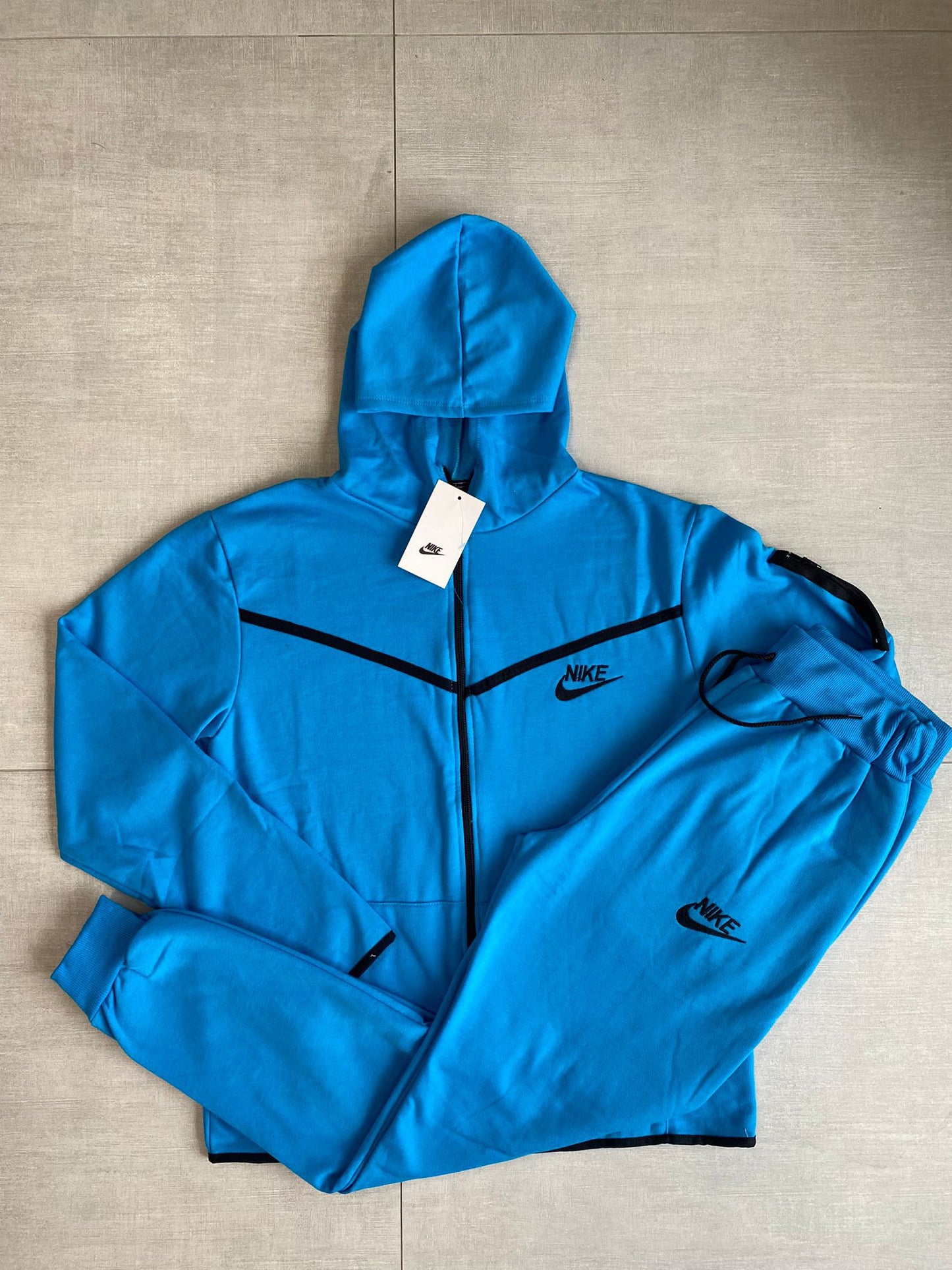 Nike Tech Azul Claro