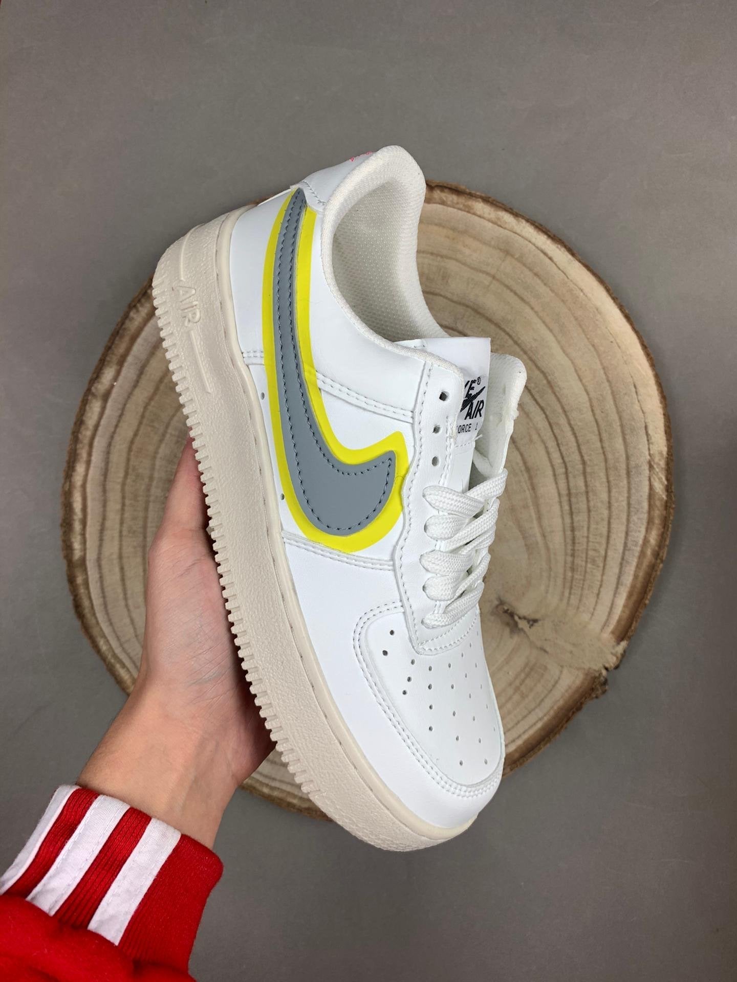 Nike Air Force 1 Crema