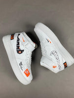 Nike Air Force 1 Just Do It Altas